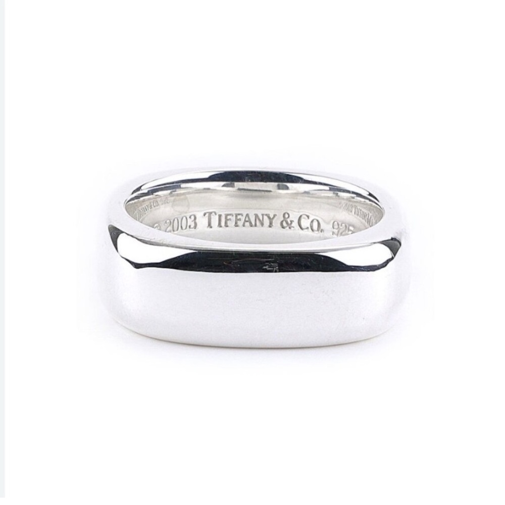 Tiffany & Co. Silver Cushion Ring size 8